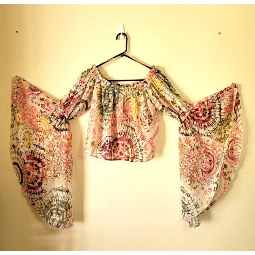 LIVE 4 TRUTH Butterfly Long Sleeve Cropped Top, Boho, Retro, Sz M, Y2K, Festival